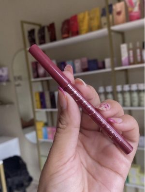 Contorno labial YoyomaquiAmor