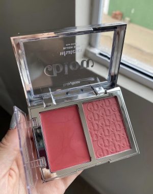 Blush ruby rose Shopping Day