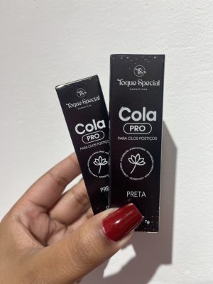 Cola toque special Preta