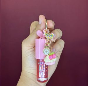Gloss com brilho Lové Rain